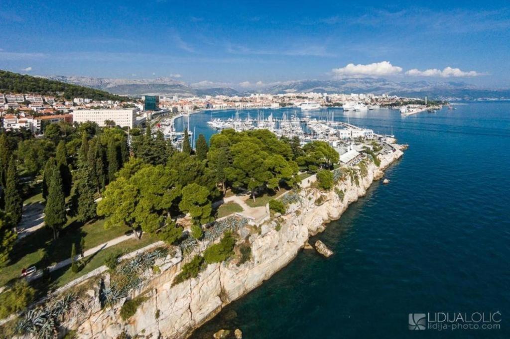 Apartment Dalmatinos Split Znjan Экстерьер фото